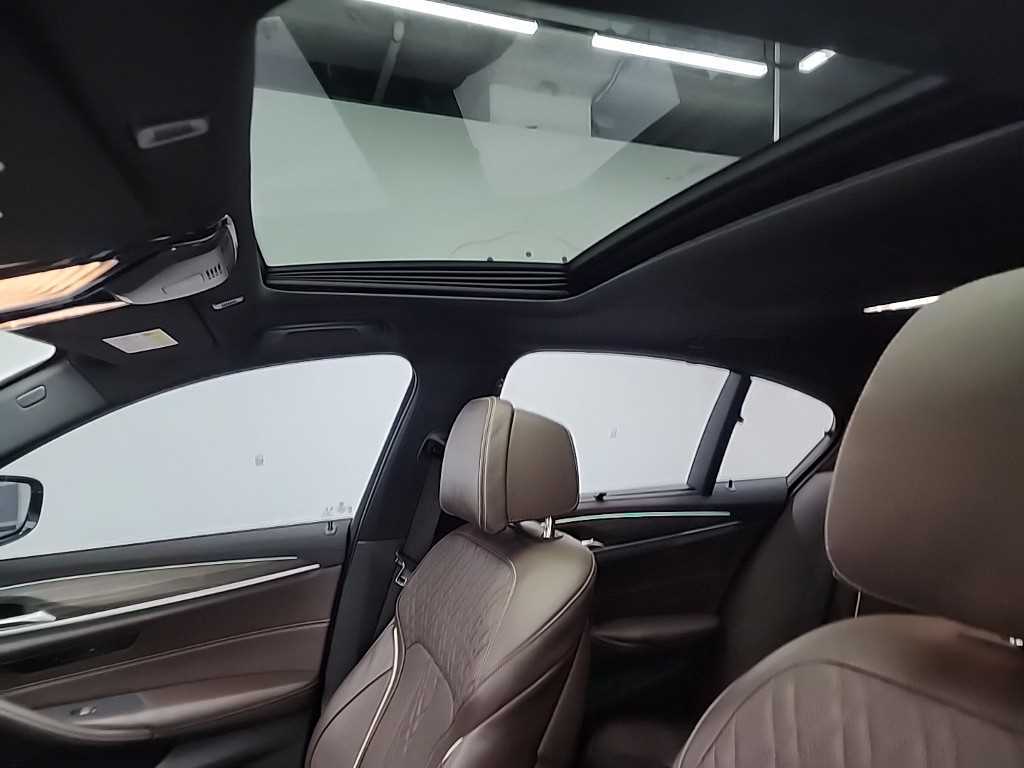 BMW 5 Series 2020 - Importación desde Corea - HF Imports Iquique - Foto 14