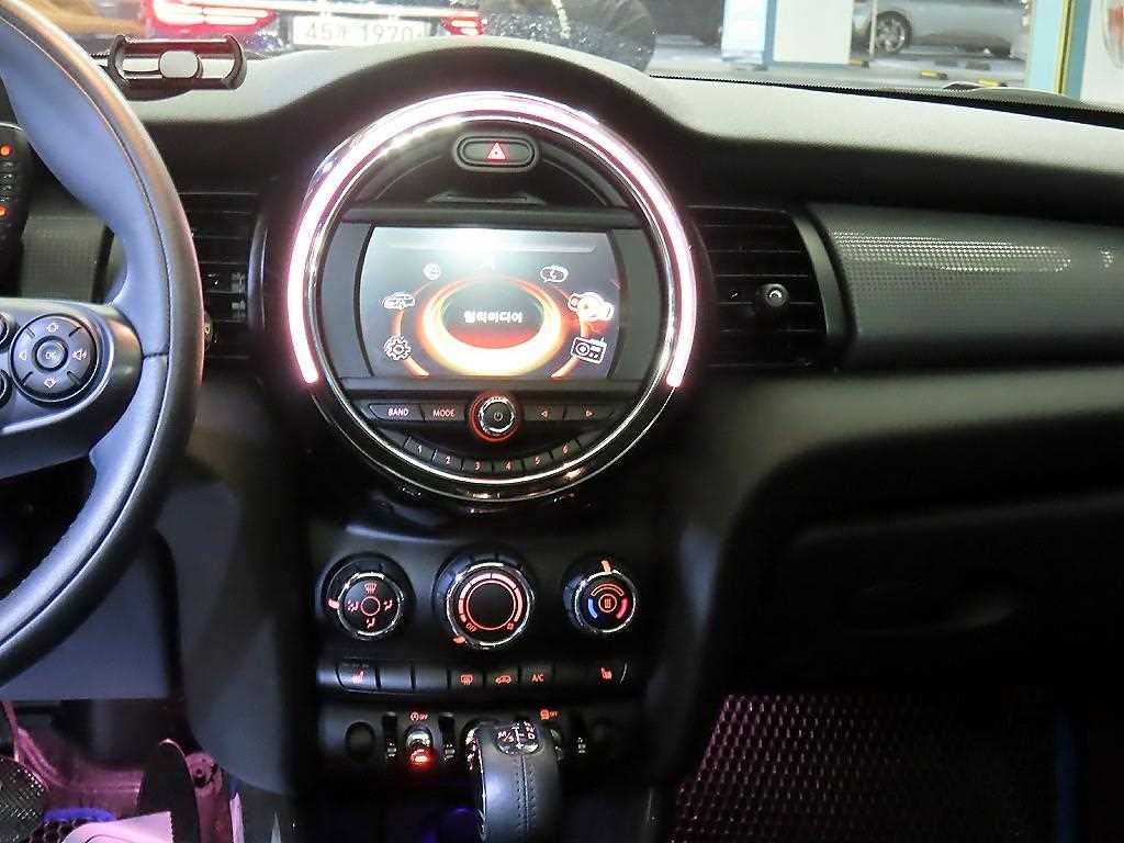 Mini Cooper - Vista 11