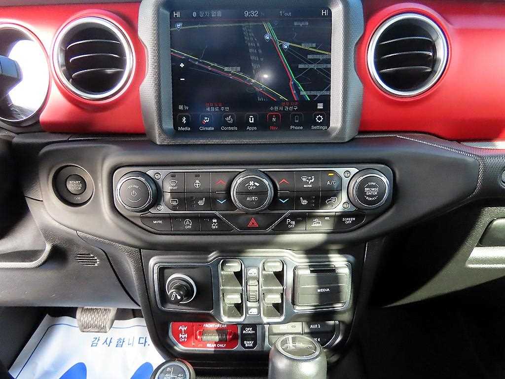 Jeep Gladiator 2021 Blanco - Importación desde Corea - HF Imports Iquique - Foto 15