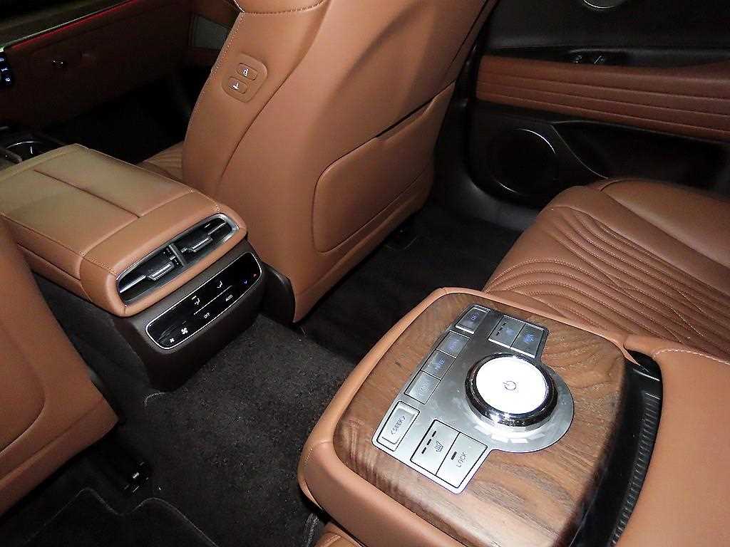 Genesis G80 2023 Blanco - Importación desde Corea - HF Imports Iquique - Foto 15