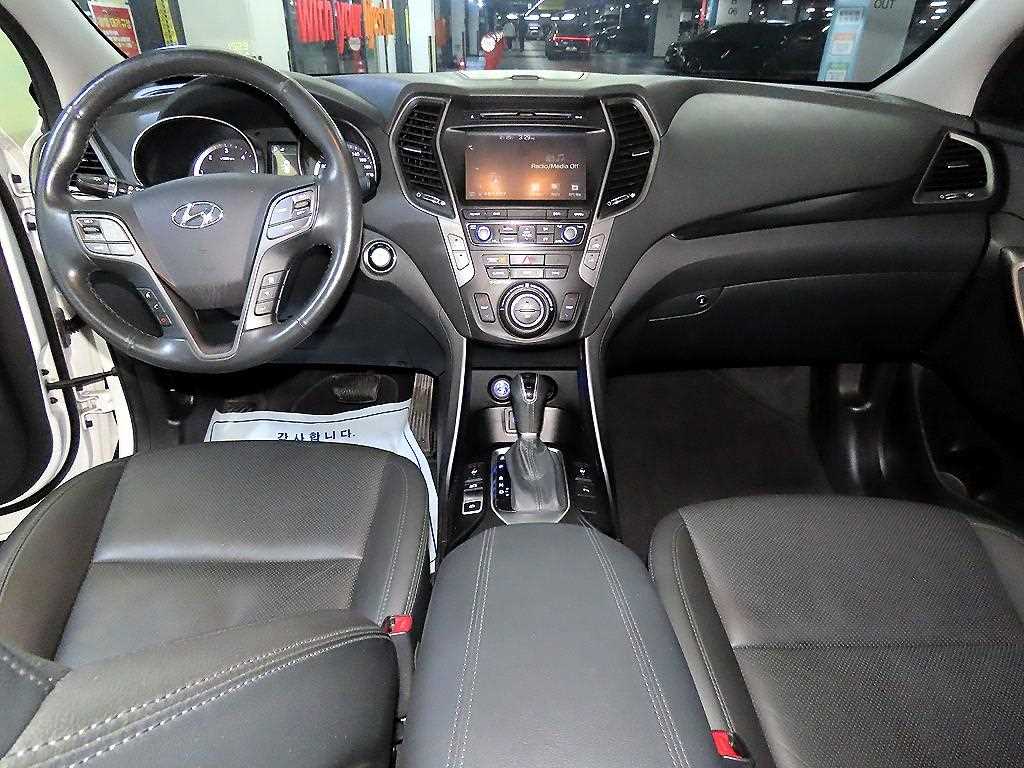 HYUNDAI Santa Fe - Vista 10