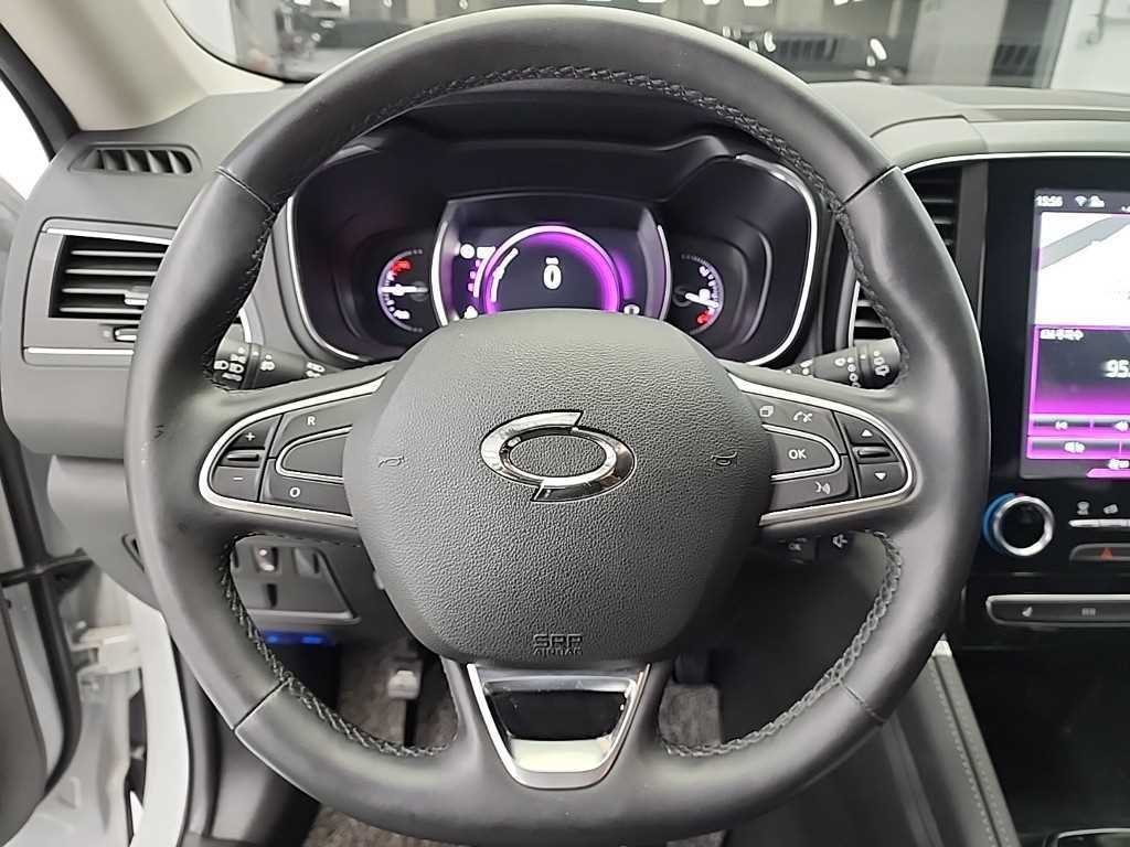 SAMSUNG QM6 - Vista 10