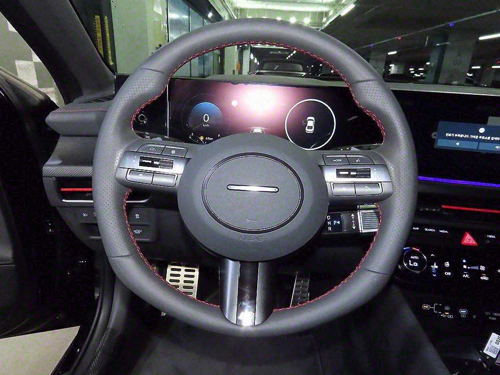 HYUNDAI Sonata - Vista 8