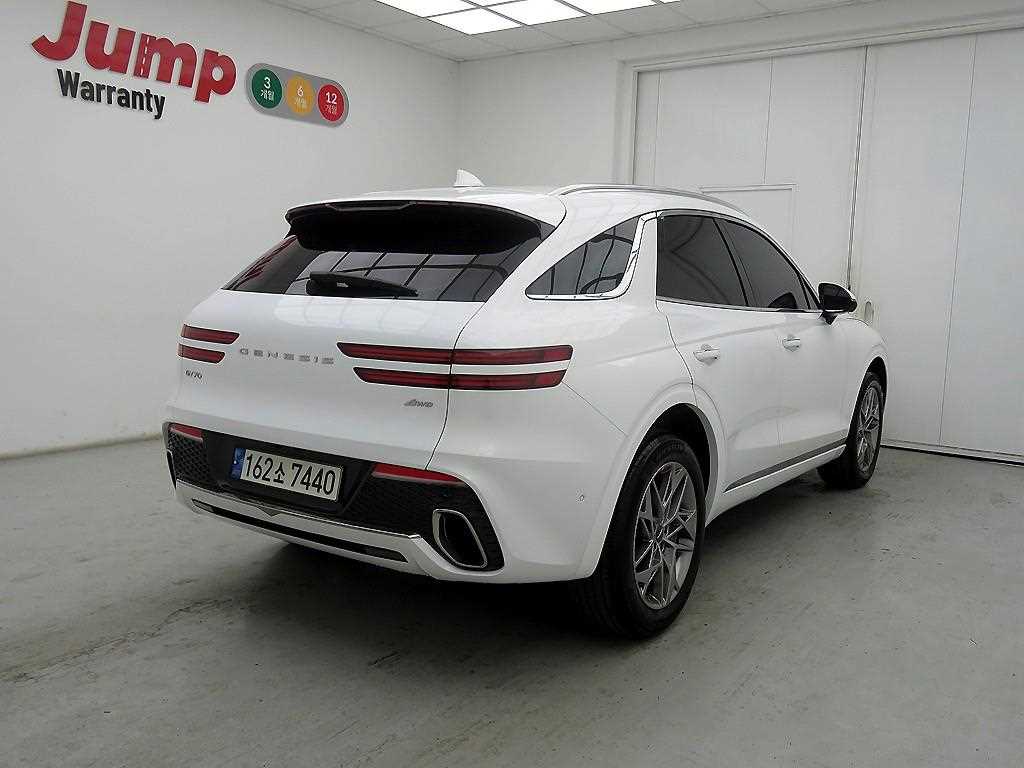 Genesis GV70 - Vista 4