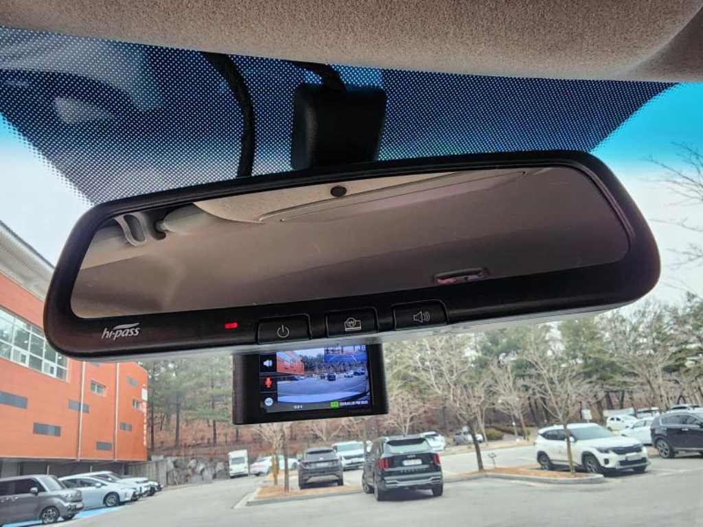 Ssangyong Tivoli - Vista 12