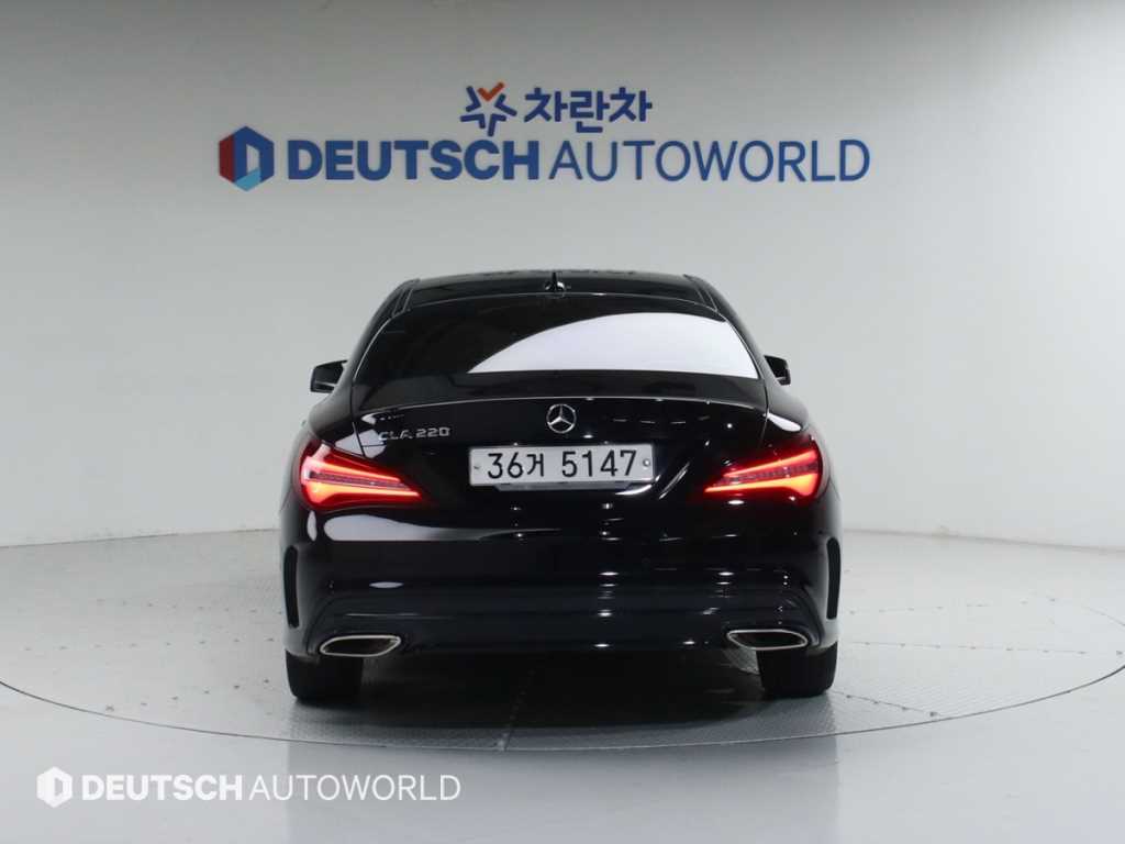 Mercedes Benz CLA Class - Vista 4