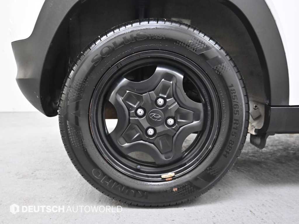 HYUNDAI Casper - Vista 5