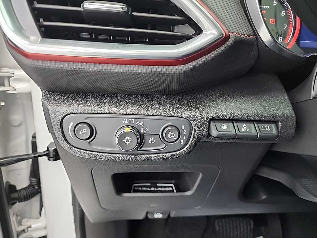 Chevrolet Trail Blazer 2022 Blanco - Importación desde Corea - HF Imports Iquique - Foto 18