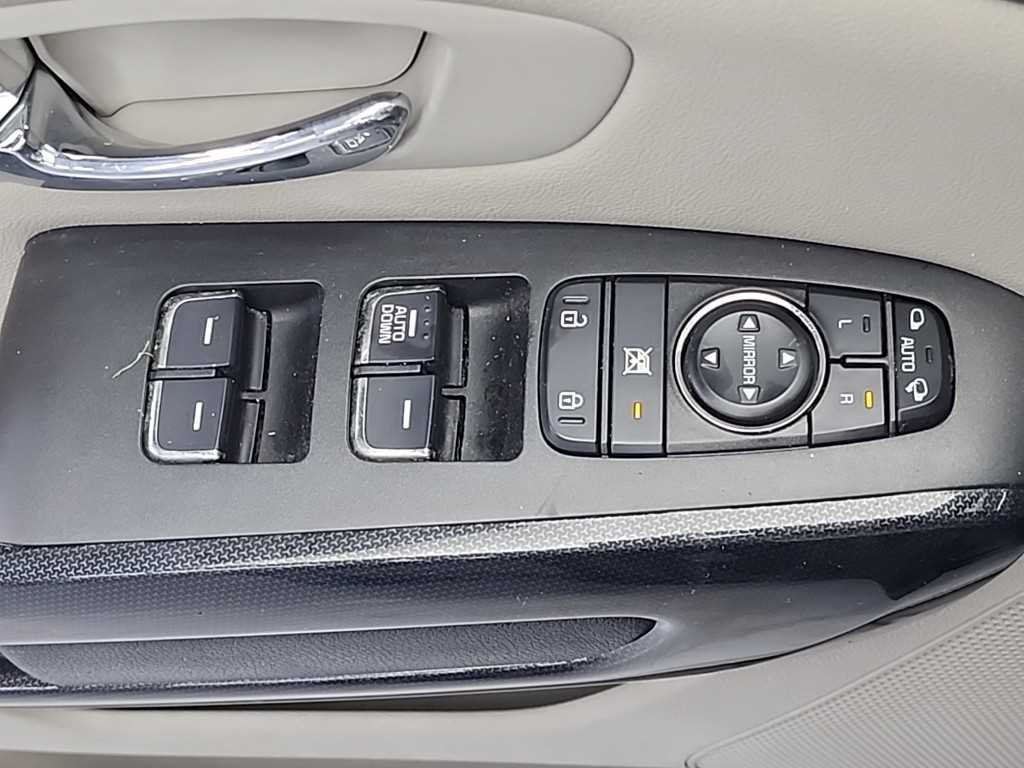 KIA Carnival 2019 Gris - Importación desde Corea - HF Imports Iquique - Foto 19