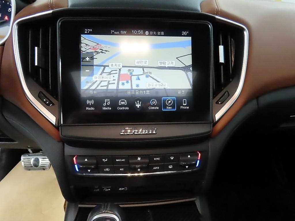 Maserati Ghibli 2018 Azul - Importación desde Corea - HF Imports Iquique - Foto 14