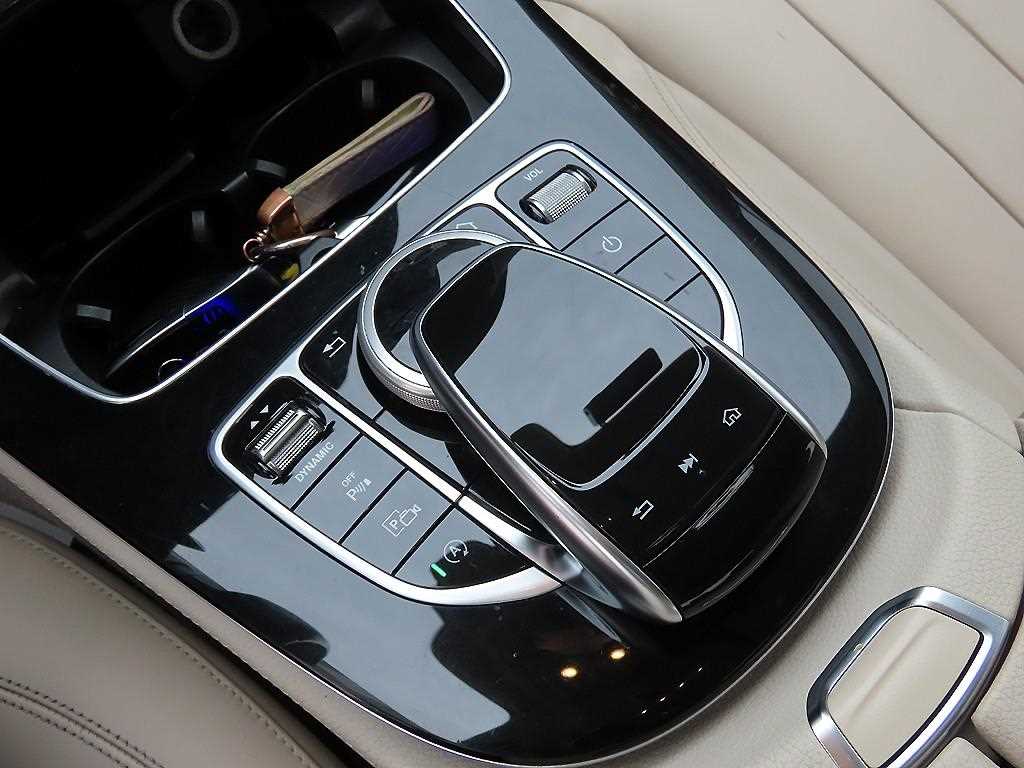 Mercedes Benz E class 2017 Negro - Importación desde Corea - HF Imports Iquique - Foto 13