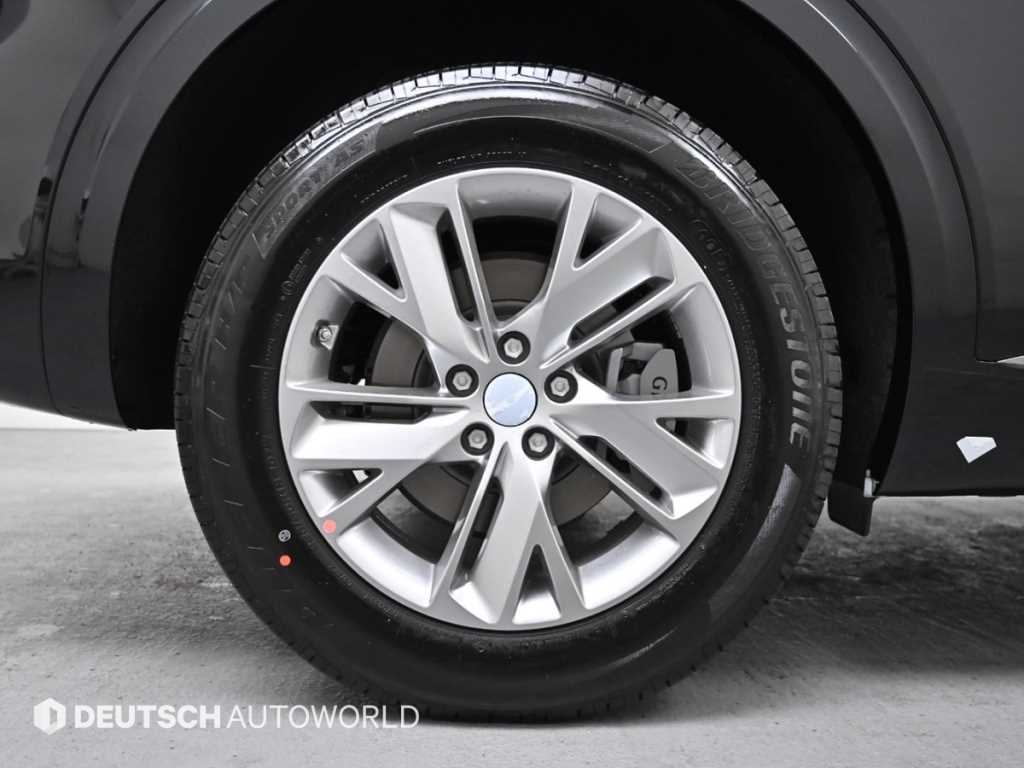 Genesis GV70 - Vista 5