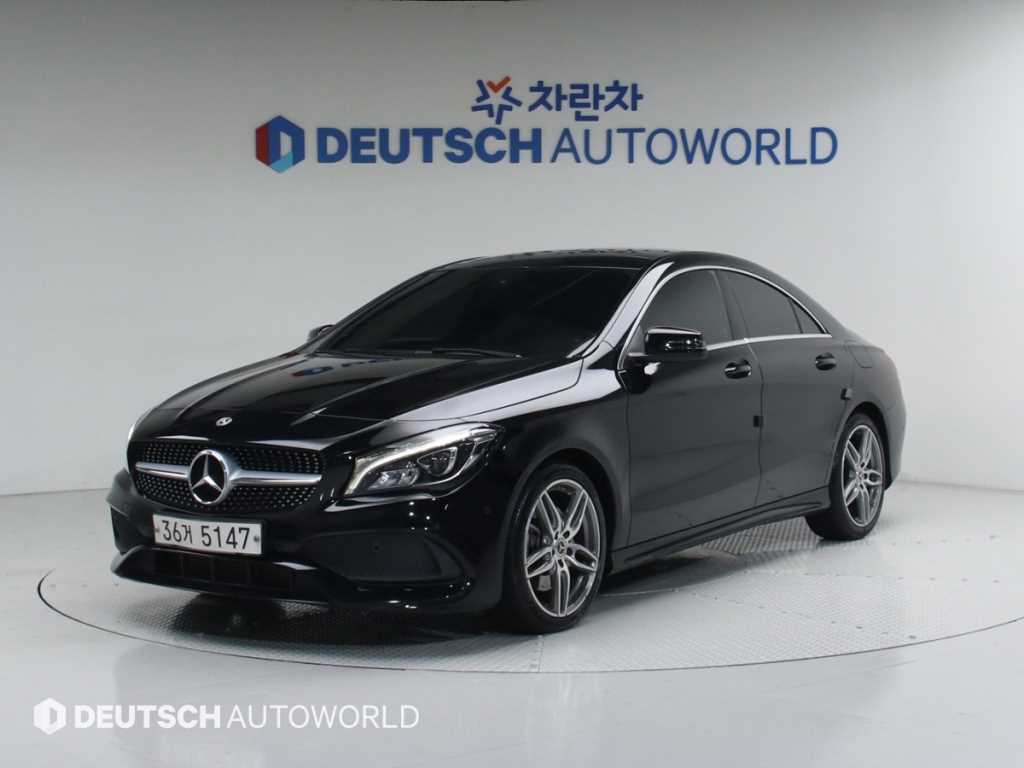 Mercedes Benz CLA Class 2018 Negro - Importación desde Corea - HF Imports Iquique - Foto 1