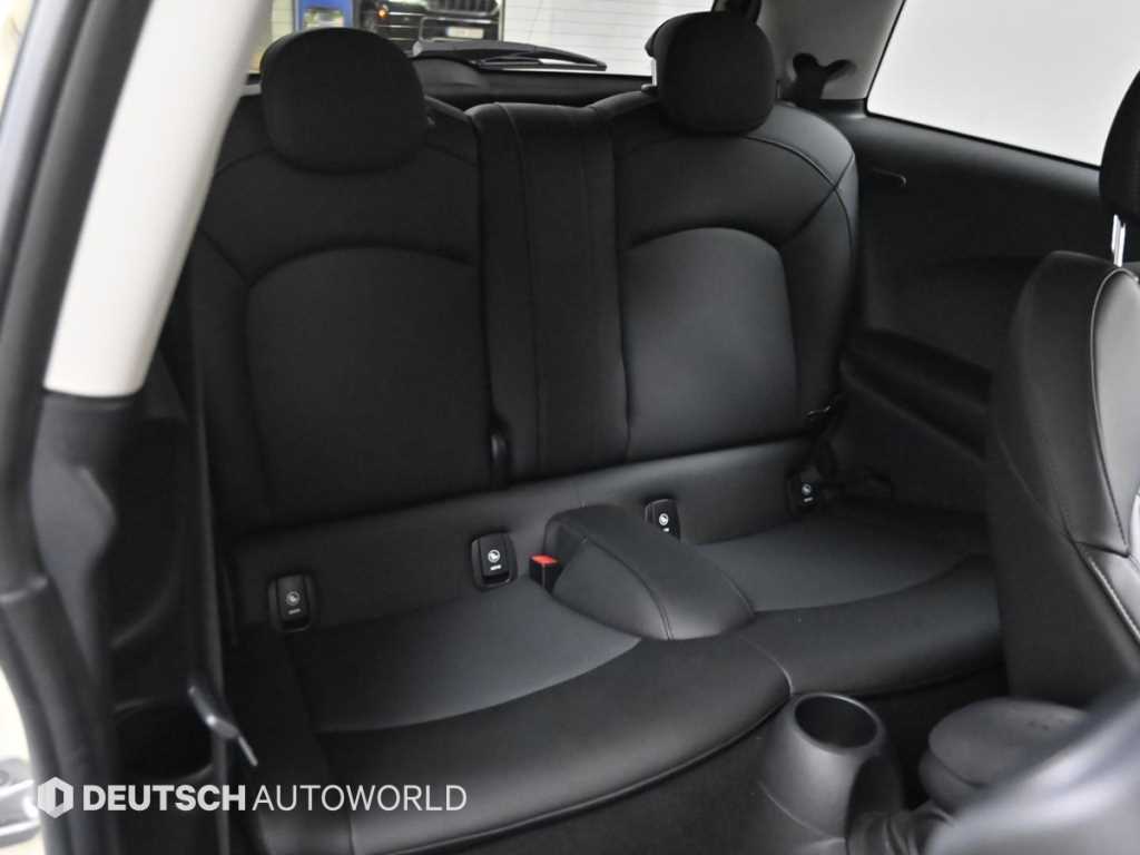 Mini Cooper - Vista 12