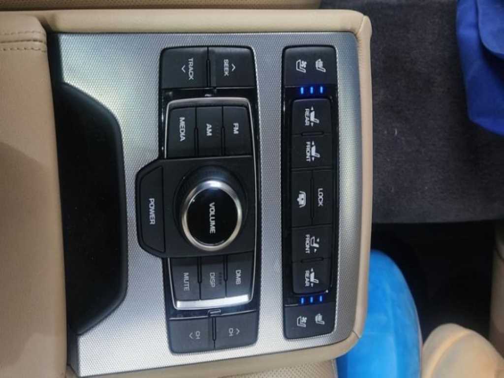 Genesis G80 - Vista 11