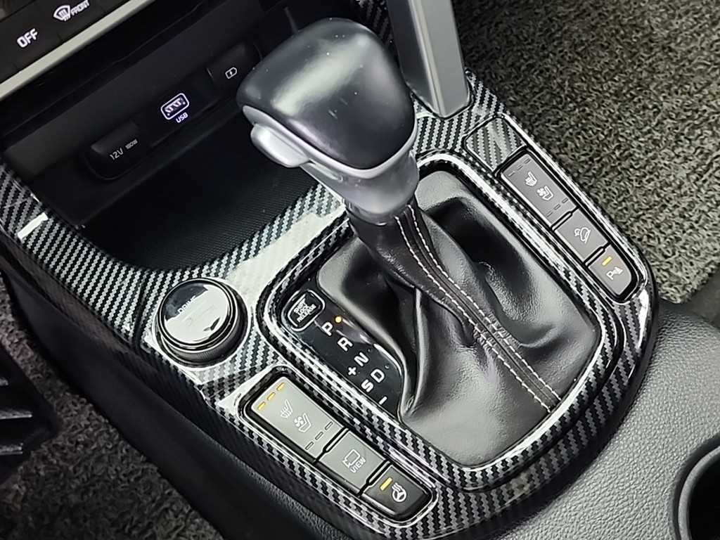 KIA Seltos - Vista 8