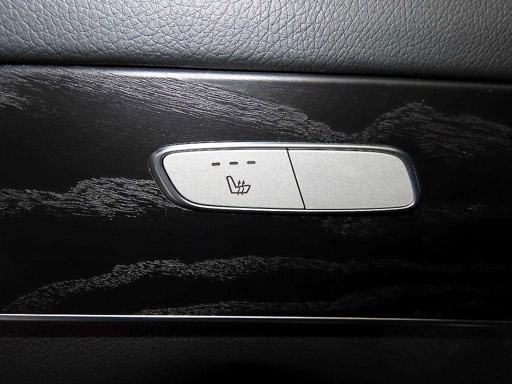 Mercedes Benz GLC Class 2019 Negro - Importación desde Corea - HF Imports Iquique - Foto 15