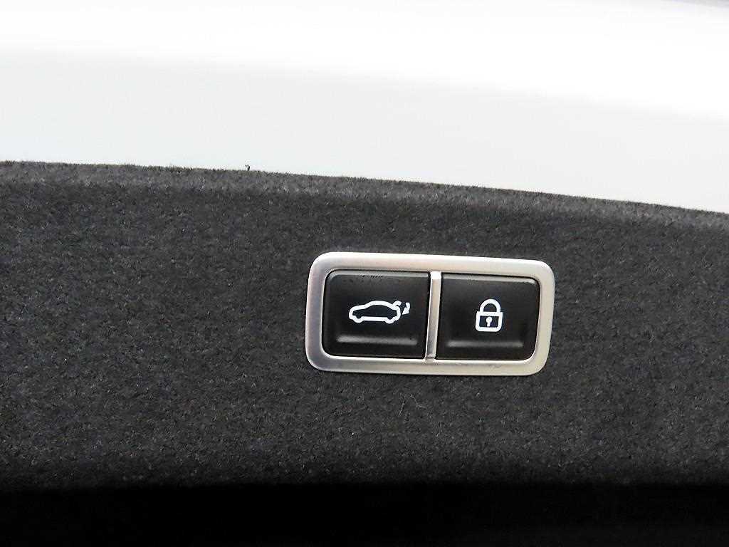 Genesis G80 2025 Blanco - Importación desde Corea - HF Imports Iquique - Foto 15