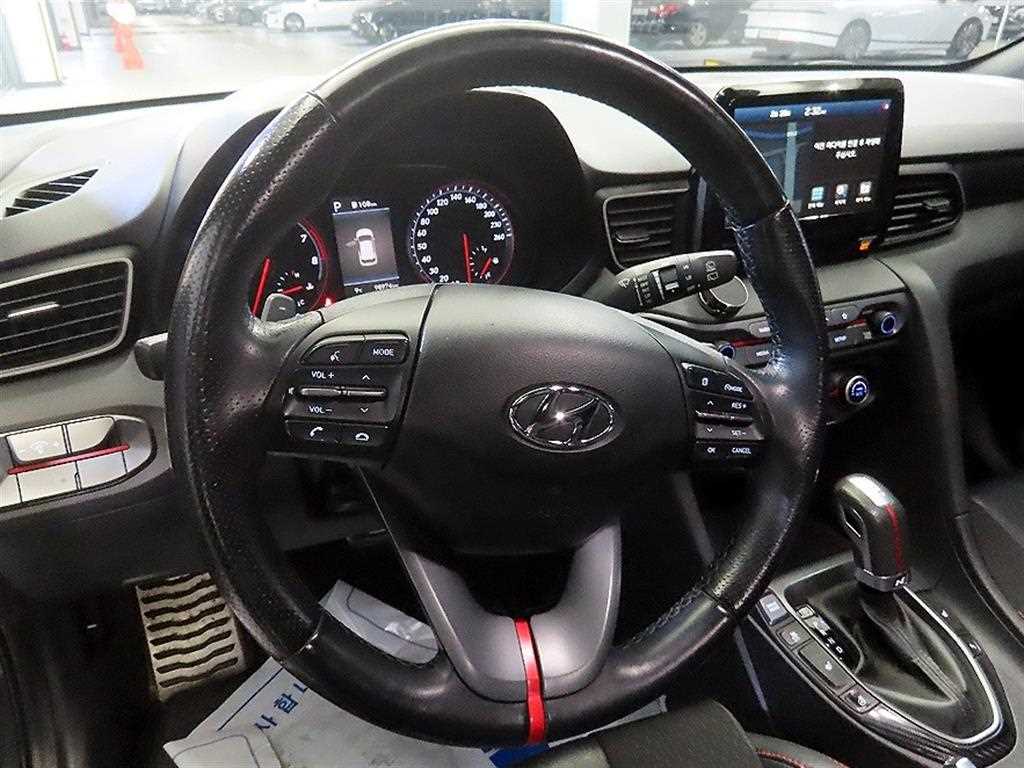 HYUNDAI Veloster - Vista 8