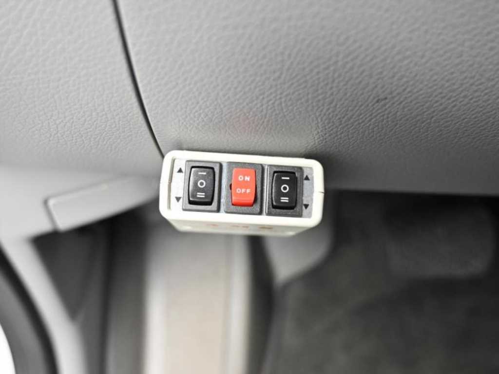 Mercedes Benz Sprinter 2017 Blanco - Importación desde Corea - HF Imports Iquique - Foto 19