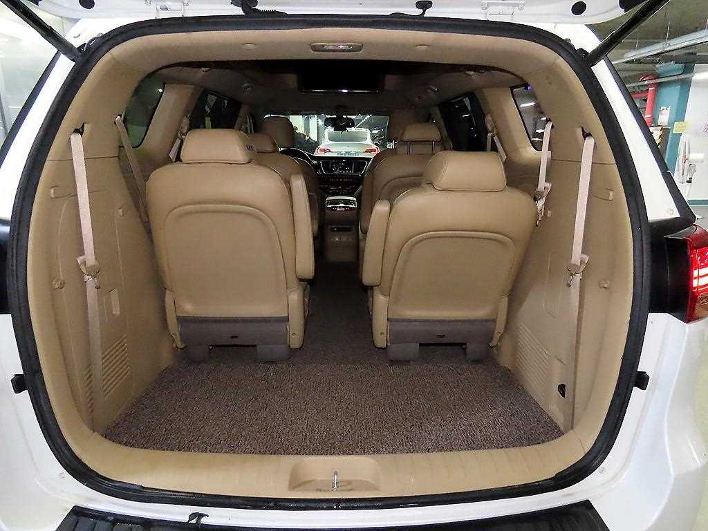 KIA Carnival 2016 - Importación desde Corea - HF Imports Iquique - Foto 16