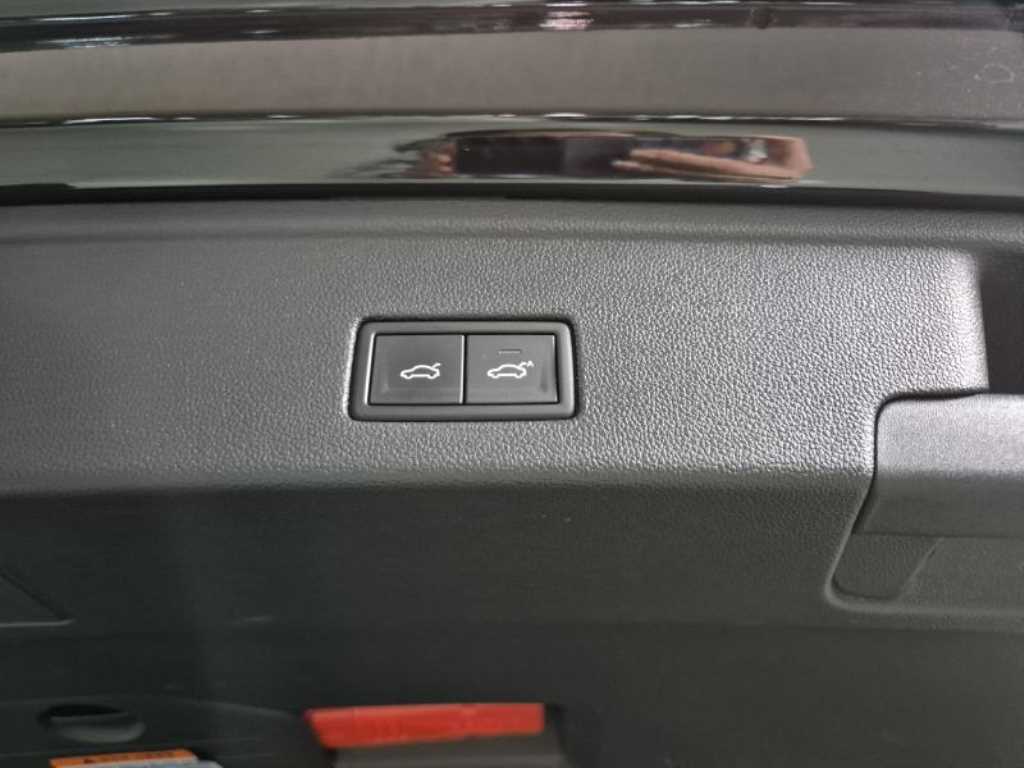 Volkswagen Touareg - Vista 6