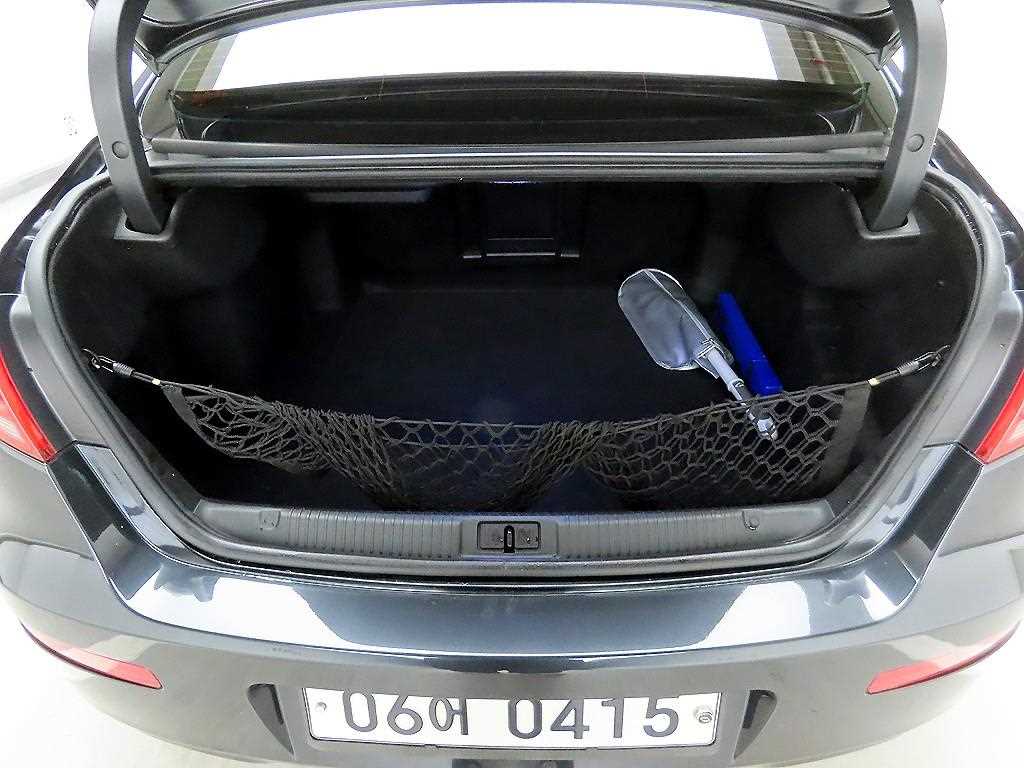 SAMSUNG SM7 - Vista 5