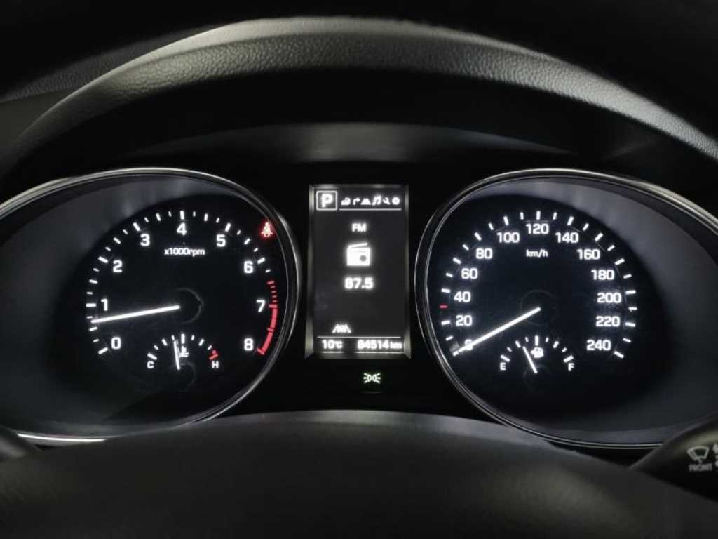 HYUNDAI Maxcruz - Vista 8