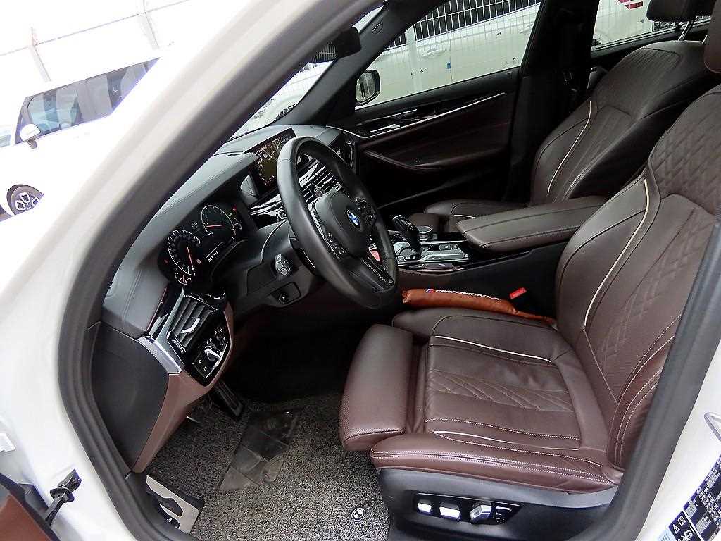 BMW 5 Series - Vista 6