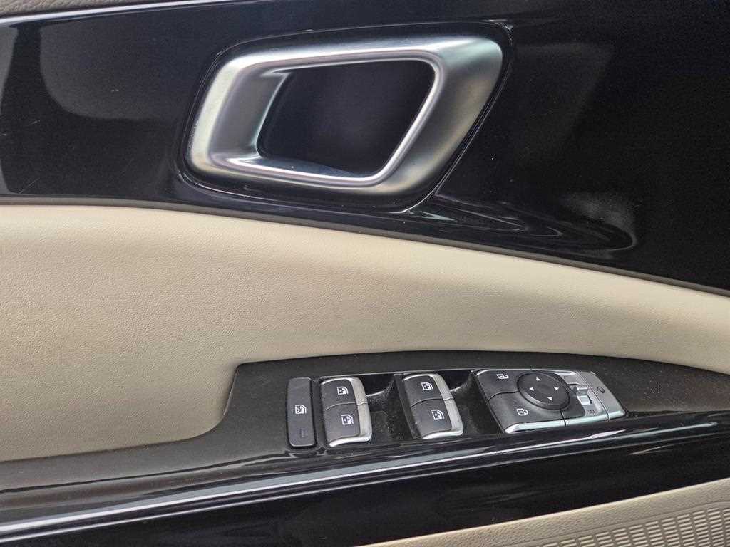 KIA Carnival - Vista 5