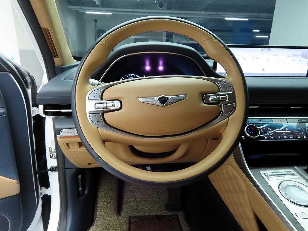 Genesis GV80 - Vista 7