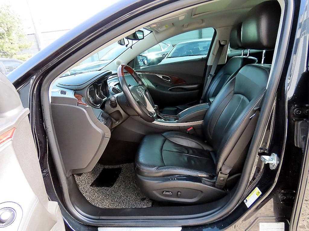 DAEWOO Alpheon - Vista 5