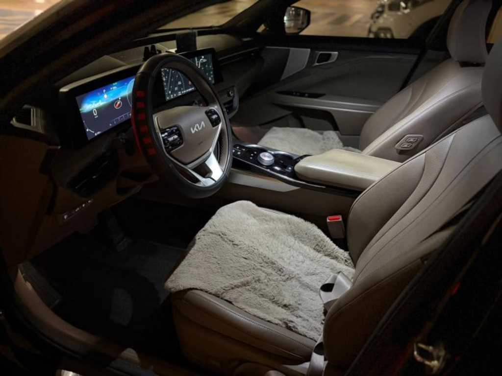 KIA K8 - Vista 9