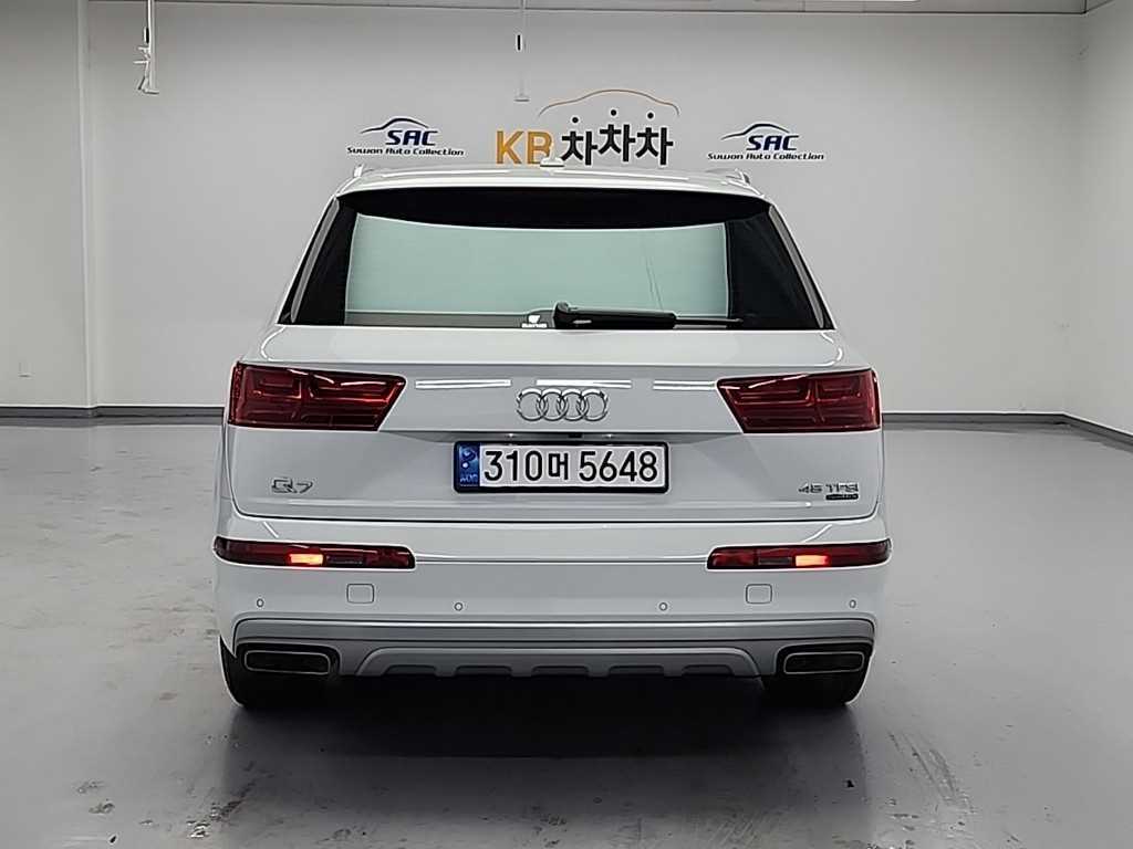 Audi Q7 - Vista 3
