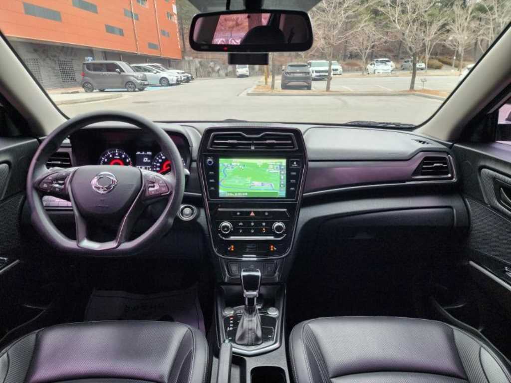 Ssangyong Tivoli - Vista 8