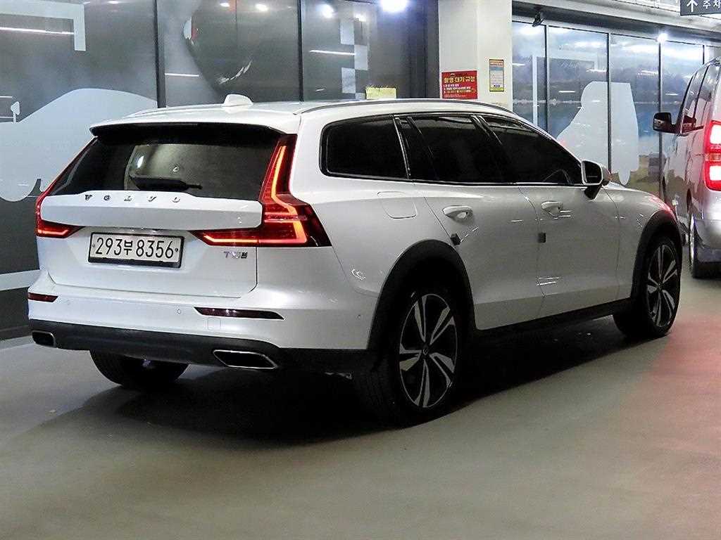 Volvo V60 - Vista 4