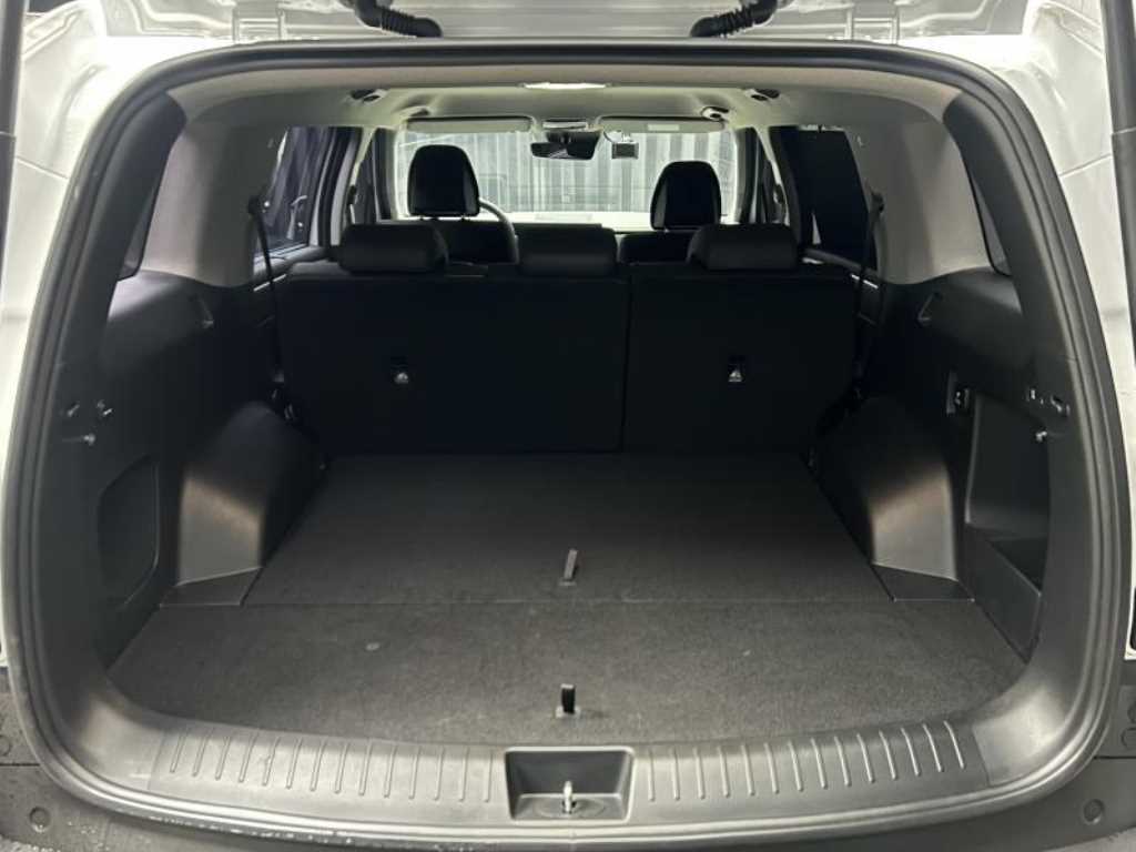 HYUNDAI Santa Fe - Vista 5