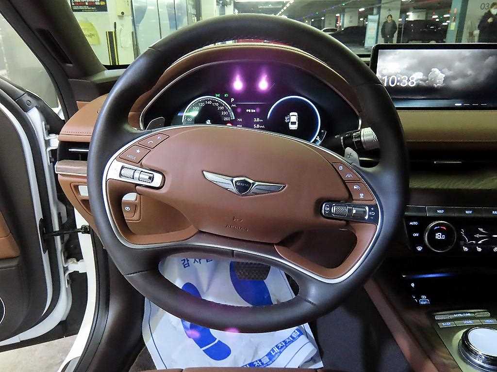 Genesis G80 - Vista 8