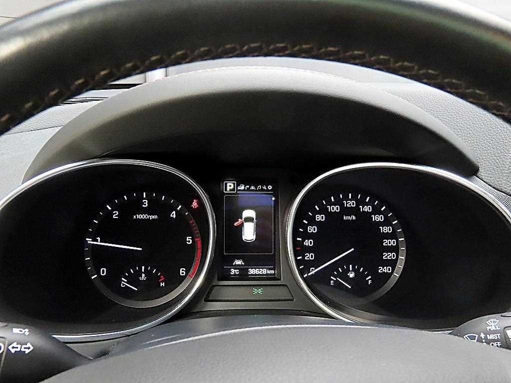 HYUNDAI Santa Fe - Vista 8