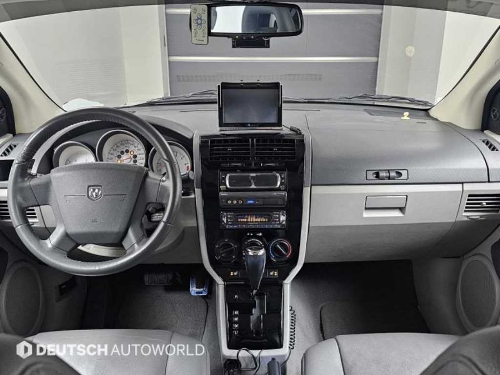 DODGE Caliber - Vista 7