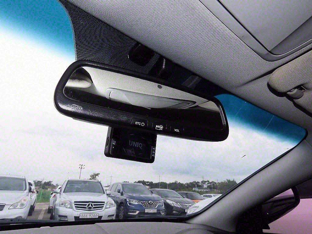 HYUNDAI Sonata - Vista 12