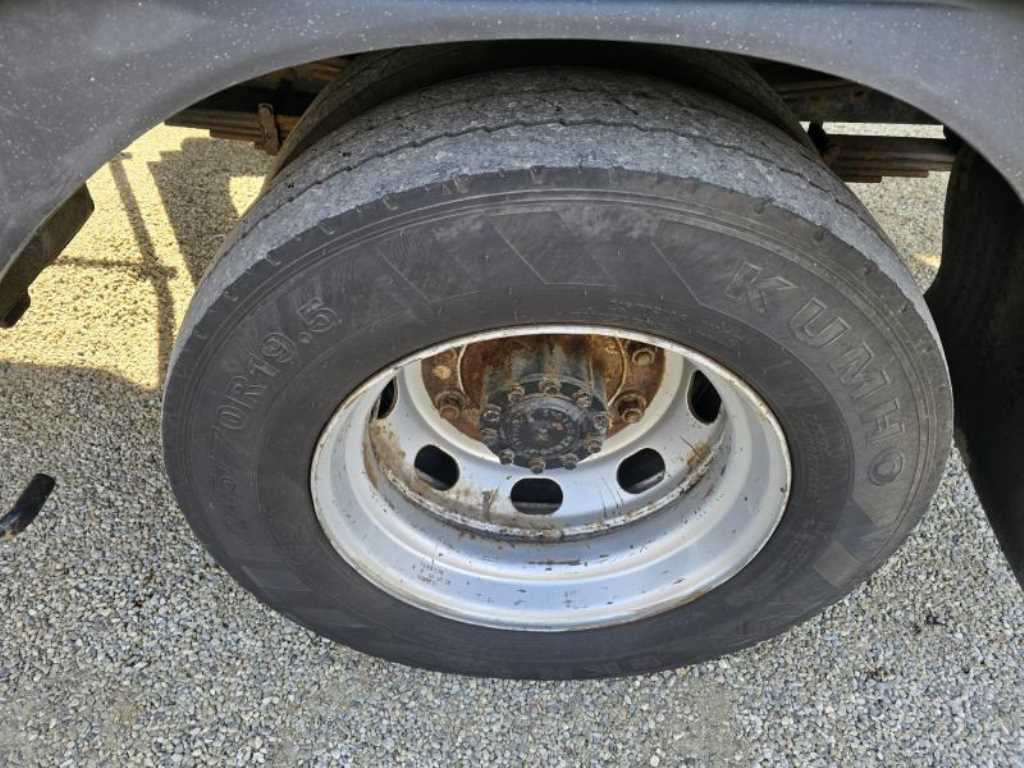 medium and large cargo Special - Vista 8