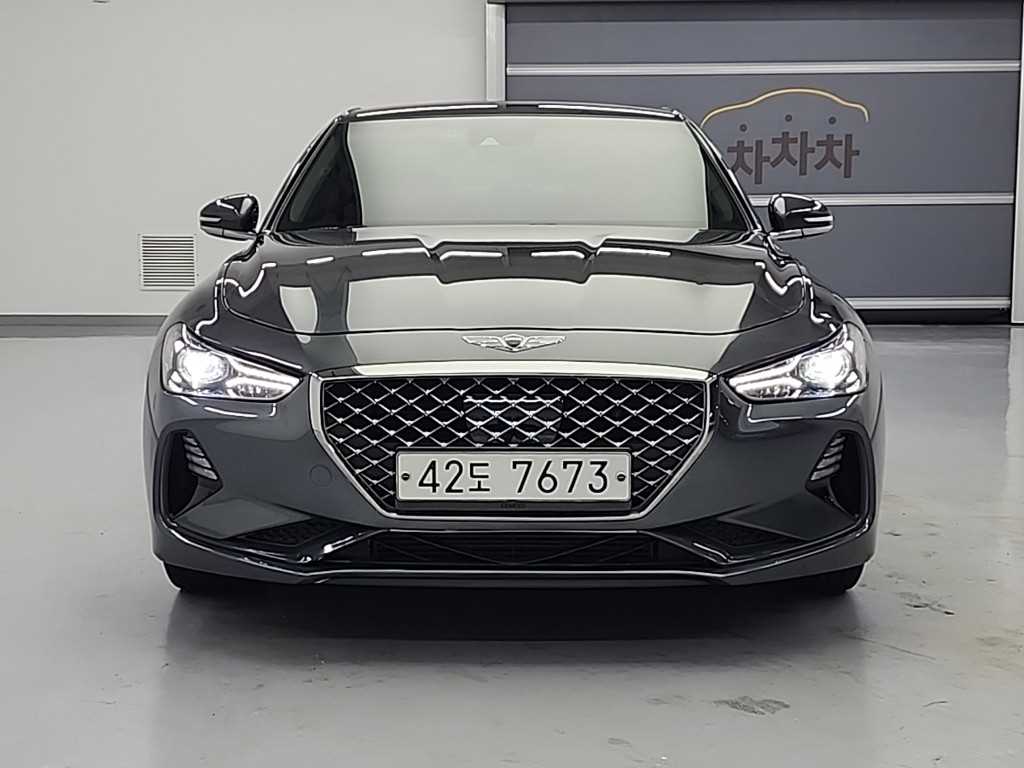 Genesis G70 - Vista 2