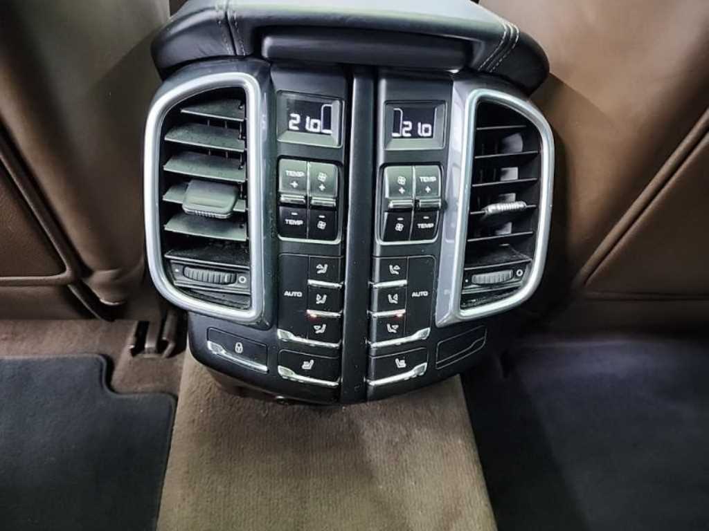 Porsche Cayenne 2016 Negro - Importación desde Corea - HF Imports Iquique - Foto 13