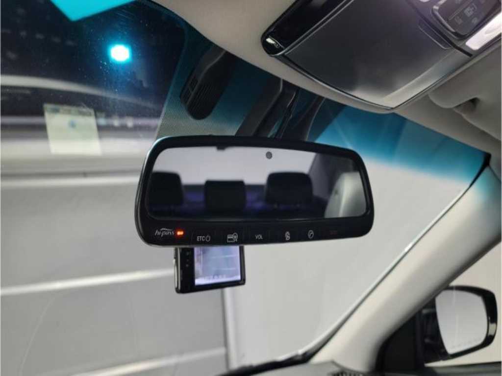 HYUNDAI Aslan - Vista 12