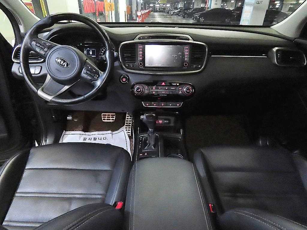 KIA Sorento - Vista 10