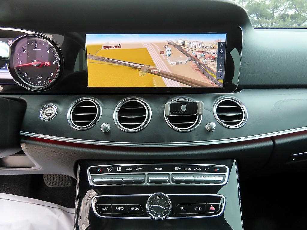 Mercedes Benz E class 2017 Blanco - Importación desde Corea - HF Imports Iquique - Foto 14