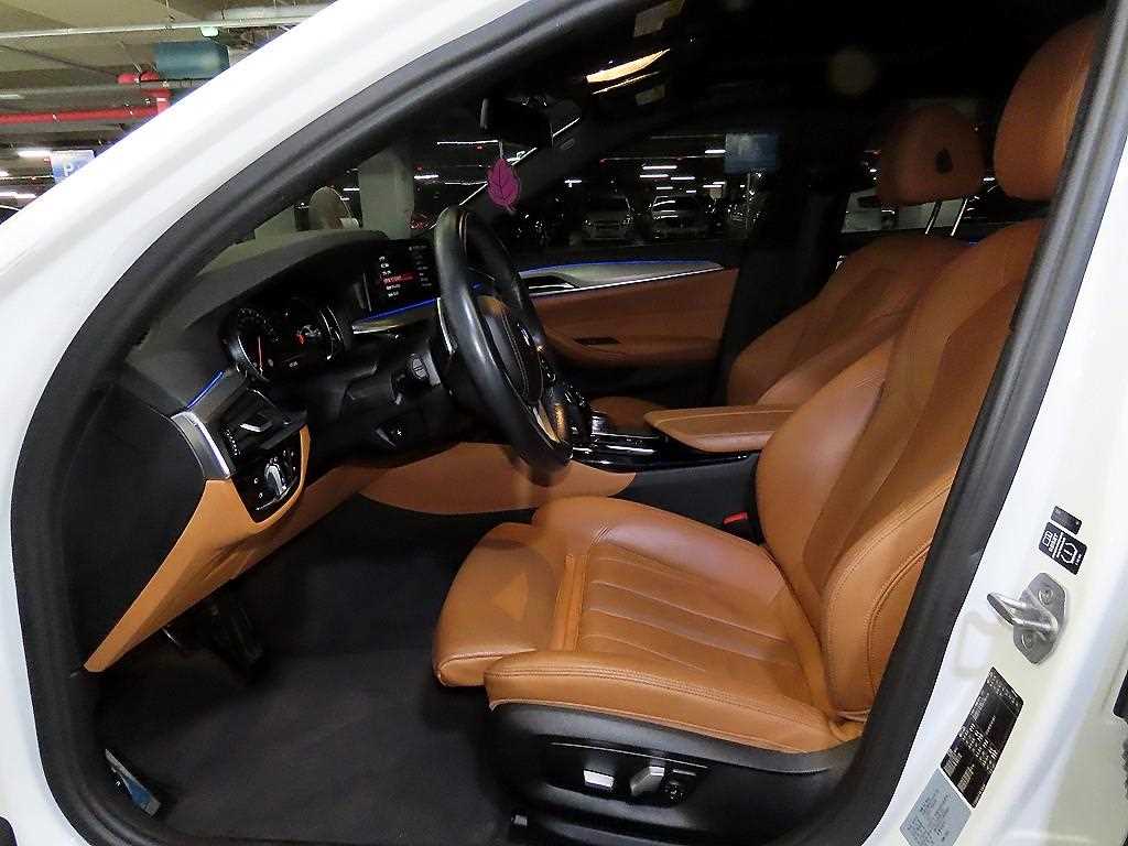 BMW 5 Series - Vista 6