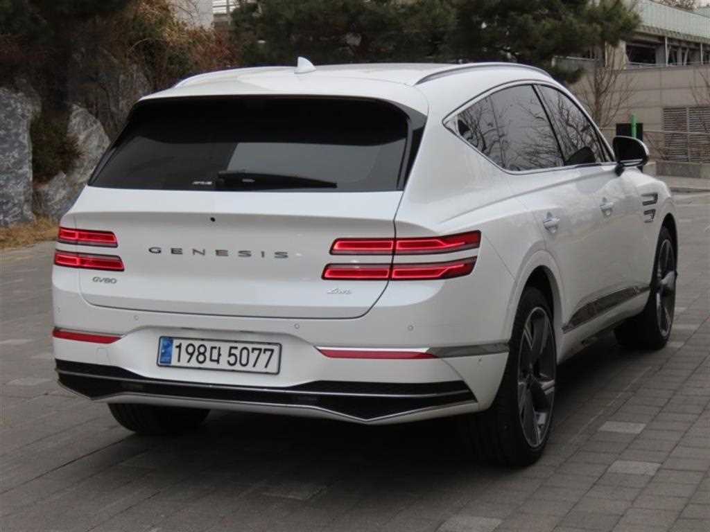 Genesis GV80 - Vista 3