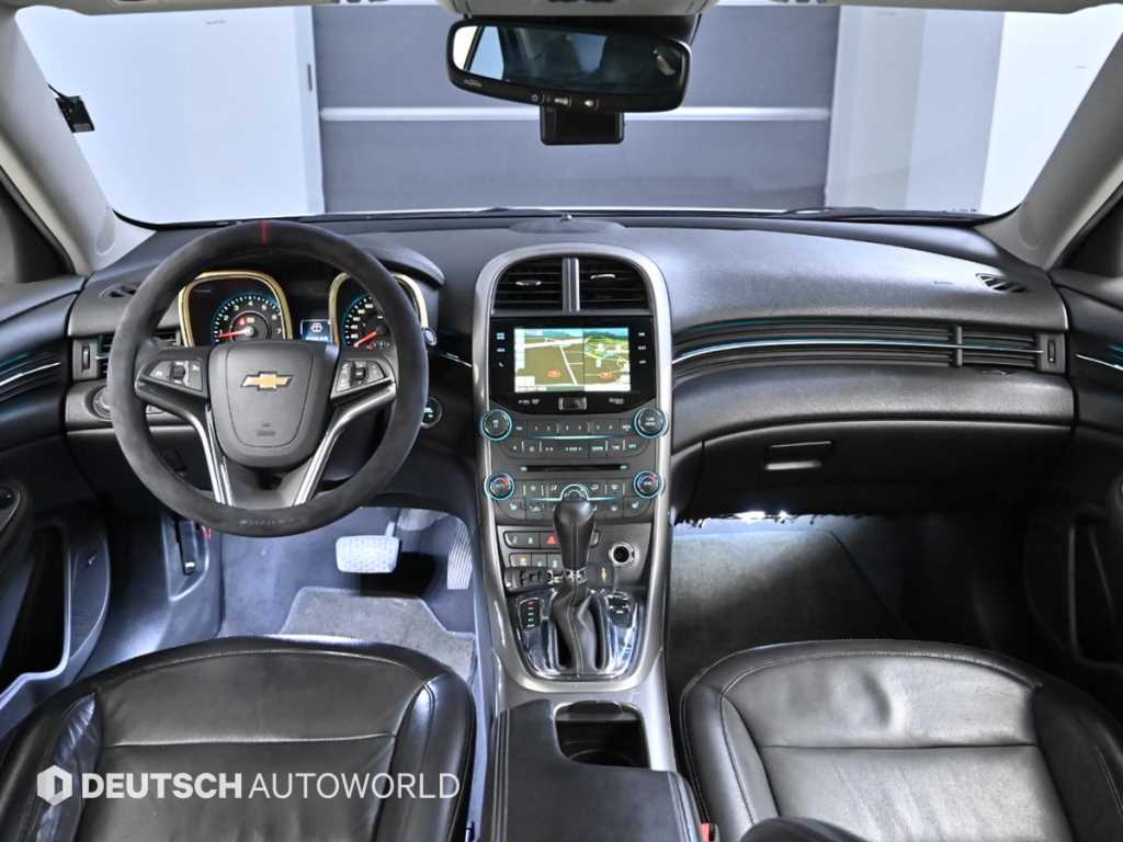 Chevrolet Malibu - Vista 7